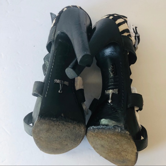 IDORE Leather Shoes - Picture 14 of 16